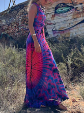 Načíst obrázek do prohlížeče Galerie, Printed Sleeveless V-Neck Maxi Dress