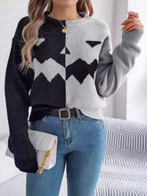 Indlæs billede til gallerivisning Ghost Pattern Long Sleeve Crew Neck Sweater