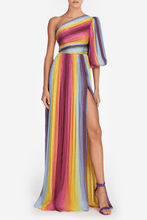 Görseli Galeri görüntüleyiciye yükleyin, Rainbow Print Off-Shoulder Maxi Dress