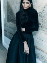 Load image into Gallery viewer, Florienne Long Sleeve Maxi Dress