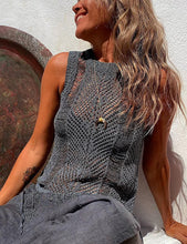 Carregar imagem no visualizador da galeria, Thar Desert Sleeveless Tassel Knit Top