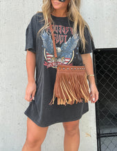 Laden Sie das Bild in den Galerie-Viewer, Freedom Tour T-Shirt Dress