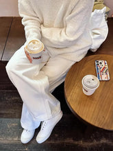 Laden Sie das Bild in den Galerie-Viewer, Trendy Loose Arc-Cut Denim Pants