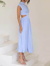 Lataa kuva Galleria-katseluun, Cutout Waist Pocketed Vacation Midi Dress