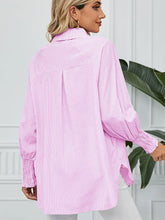 Load image into Gallery viewer, Loose-Fit Pleated Cuff Striped Shirt
