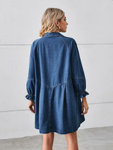 Load image into Gallery viewer, Loose Washed Patchwork Denim Dress