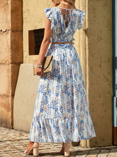 Carregar imagem no visualizador da galeria, Printed Tie Back Cropped Top and Maxi Skirt Set