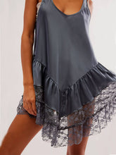 Laden Sie das Bild in den Galerie-Viewer, Sleeveless Lace Panel Mini Dress