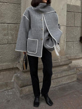 Laden Sie das Bild in den Galerie-Viewer, Draped Fringed Blend Jacket With Scarf