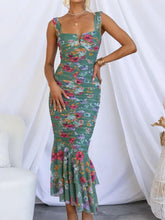 Carregar imagem no visualizador da galeria, Sweetheart Neck Strap Printed Pleated Mesh Maxi Dress