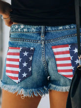 Load image into Gallery viewer, Flag Print Button Distressed Shorts