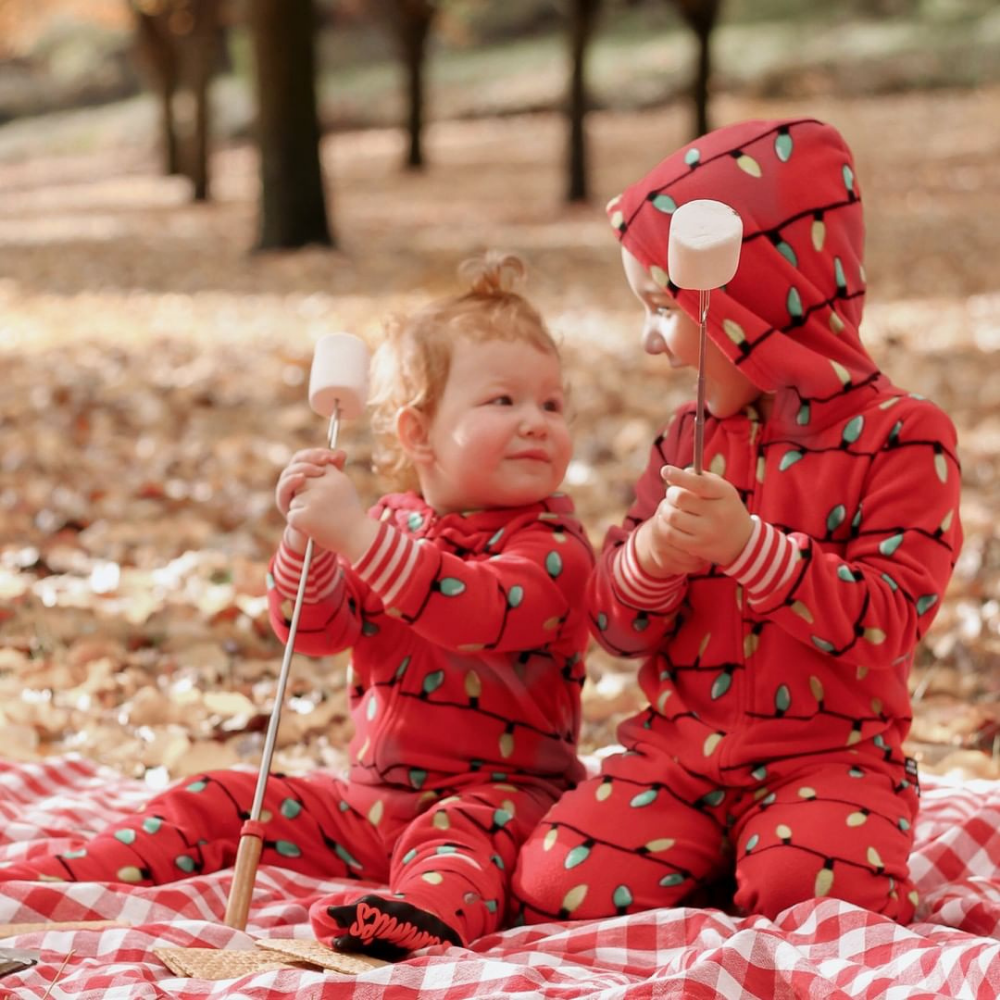 Ensemble de pyjama assorti à capuche avec ampoule de Noël rouge 