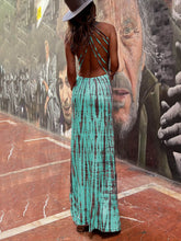 Carregar imagem no visualizador da galeria, Tie-dye Print Back Lace-up Stretch Maxi Dress