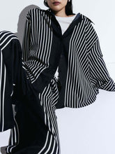 Indlæs billede til gallerivisning Colorblock Striped Long Sleeve Loose Shirt