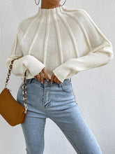 Laden Sie das Bild in den Galerie-Viewer, Simple Dolman Sleeve Sweater