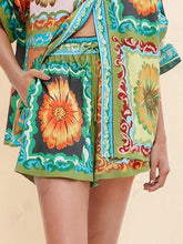 Lataa kuva Galleria-katseluun, Special Sunflower Print Elastic Waist Shorts