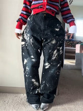 Carica l&#39;immagine nel visualizzatore di Gallery, Splash Art Work Jeans