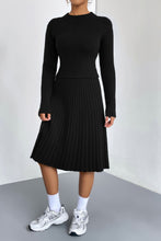 Görseli Galeri görüntüleyiciye yükleyin, A-Line Knit Sweater Skirt Set