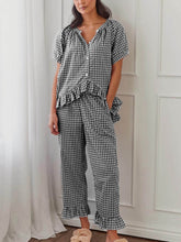 Carica l&#39;immagine nel visualizzatore di Gallery, Casual Ruffled Plaid Print Shirt Pajama Set