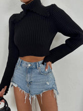 Load image into Gallery viewer, Pointed Shirt Long Collar Crop Sweater