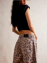 Load image into Gallery viewer, Leopard Print Barrel Jeans