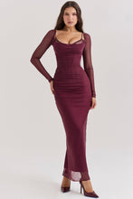 Indlæs billede til gallerivisning aikergood Rouge Off the Shoulder Maxi Dress
