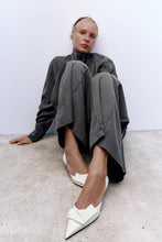 Load image into Gallery viewer, Bright Color Pointed Toe High Heels