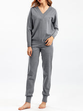 Carica l&#39;immagine nel visualizzatore di Gallery, Luxury Pullover &amp; Matching Pants Set