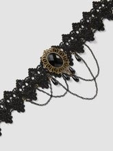 Laden Sie das Bild in den Galerie-Viewer, Dark Halloween Lace Rose Necklace