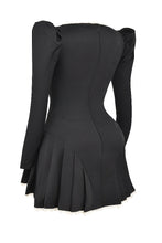 Carica l&#39;immagine nel visualizzatore di Gallery, aikergoodAna?s Black and Cream Pleated Mini Dress