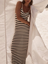 Carregar imagem no visualizador da galeria, Unique Striped Patchwork Knit Maxi Dress