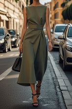 Load image into Gallery viewer, Elegant Solid Color Waist Dress