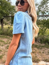 Load image into Gallery viewer, The Booker Western Button Down (Blue)