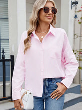 Load image into Gallery viewer, Loose-Fit Striped Button-Down Shirt