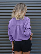 Carica l&#39;immagine nel visualizzatore di Gallery, Denim Pocket Front Tie Shirt