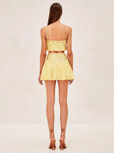 Görseli Galeri görüntüleyiciye yükleyin, Luminous Allure Mirror Skirt Set