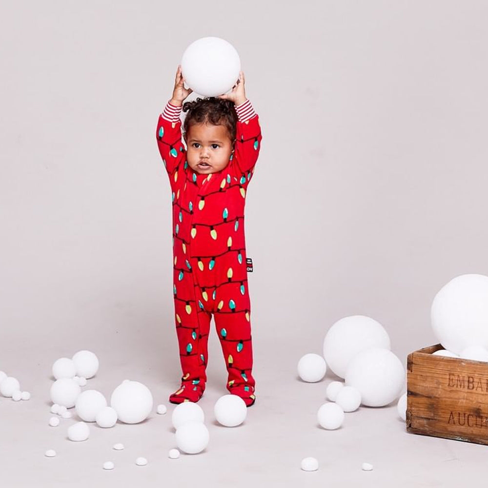 Ensemble de pyjama assorti à capuche avec ampoule de Noël rouge 