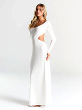 Load image into Gallery viewer, Pearl Chain Backless Fitted Maxi Dress