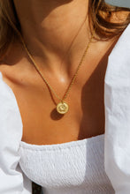 Load image into Gallery viewer, 18K Gold Plated Illusory Lives Necklace Gold