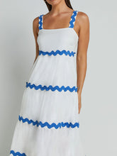 Load image into Gallery viewer, Simple Ripple Bandeau Slip Dress