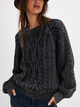 Lataa kuva Galleria-katseluun, Round Neck Twist Long Sleeve Pullover Sweater