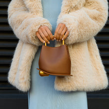 Load image into Gallery viewer, Vienna Handbag