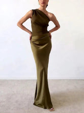 Load image into Gallery viewer, One Shoulder Neck Pleated Party Maxi Dress