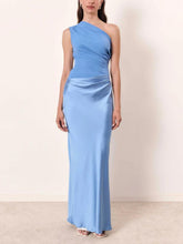 Load image into Gallery viewer, One Shoulder Neck Pleated Party Maxi Dress