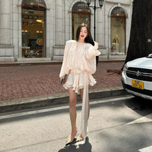 Görseli Galeri görüntüleyiciye yükleyin, aikergood Valentina Pleated Ruffled Mini Dress