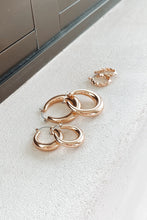 Load image into Gallery viewer, Classic Hoop Set - Gold