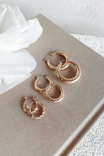 Load image into Gallery viewer, Classic Hoop Set - Gold