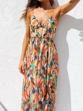 Lataa kuva Galleria-katseluun, Floral Ruffle-Trim Midi Tank Dress