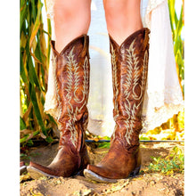 Laden Sie das Bild in den Galerie-Viewer, Old Gringo Mayra Knee High Western Cowboy Boots