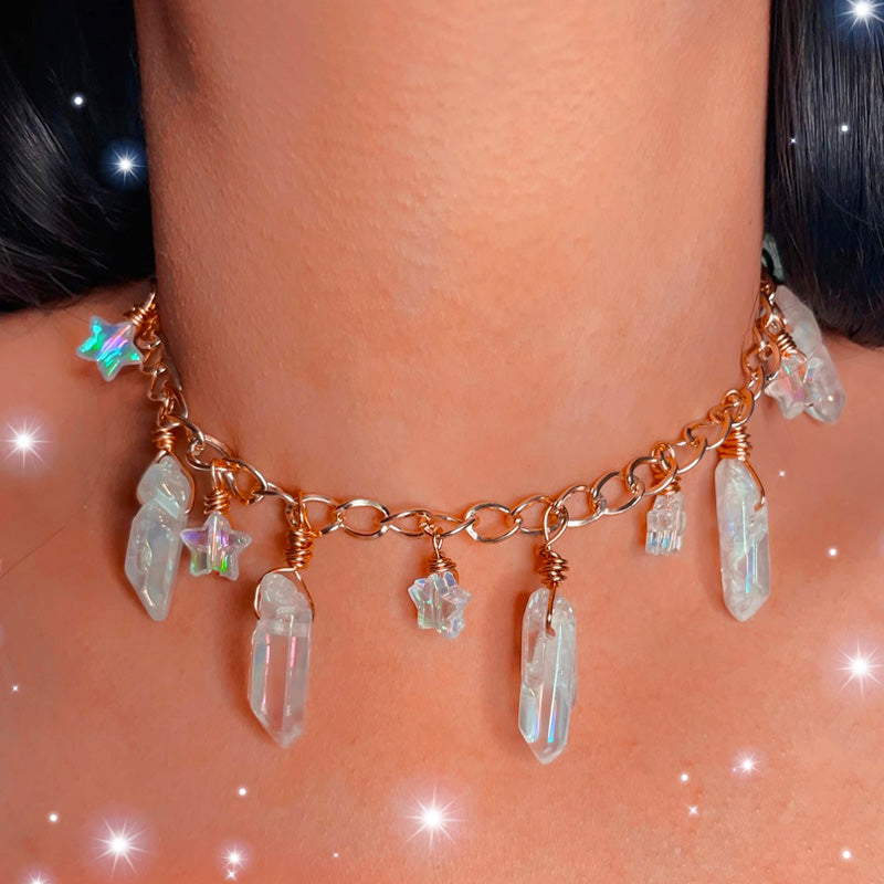 Collier ras du cou bohème en cristal champignon et étoile